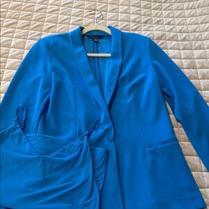 White House Black Market Blue Ensemble